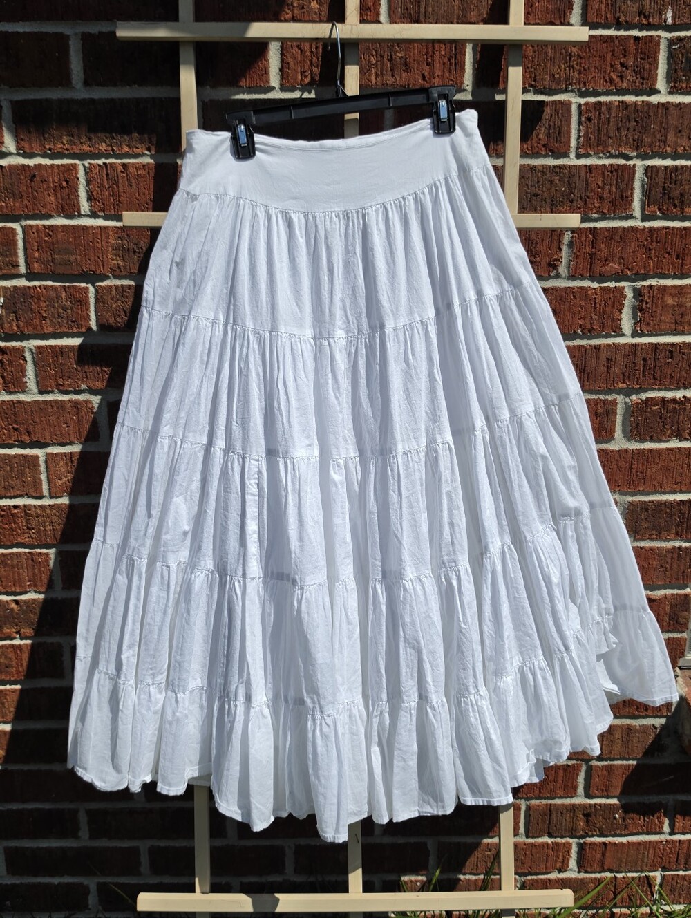 Jones New York signature Tiered maxi skirt Sz 6 white cotton Lined